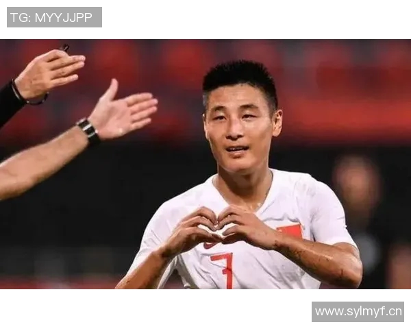 张玉宁呼吁理性对待球员表现球迷情绪发泄应有度