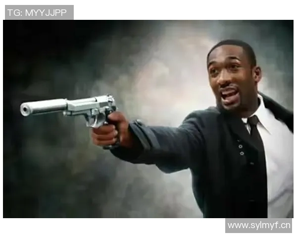 尼克杨批评托马斯布克自私不传球阿里纳斯同样如此